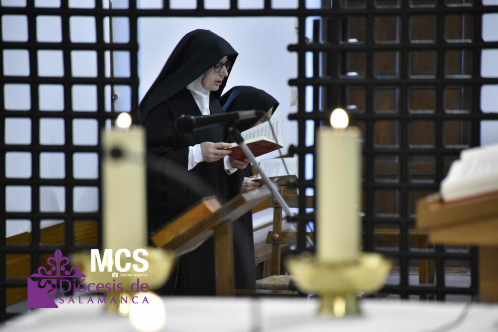CATÓLICOS EN SALAMANCA – Las Oblatas celebran su última fiesta de Cristo Sacerdote en Salamanca tras 75 años de oración en la diócesis