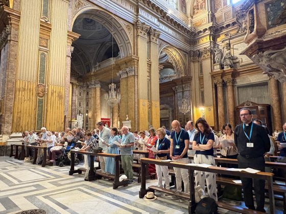 CATÓLICOS EN SEVILLA – La Archidiócesis de Sevilla se unirá a la Vigilia de Pentecostés en la plaza de San Pedro de Roma