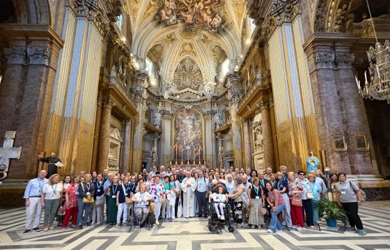 CATÓLICOS EN SEVILLA – Peregrinos de Sevilla participan en el Jubileo de los Movimientos que se celebra en Roma