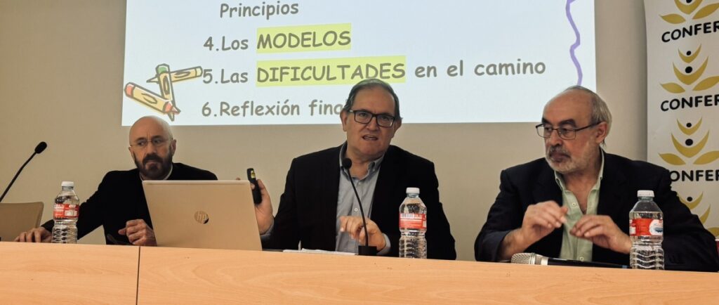 CATÓLICOS EN FERROL – El desafío jurídico para una nueva estructura institucional, objeto de estudio en la CONFER
