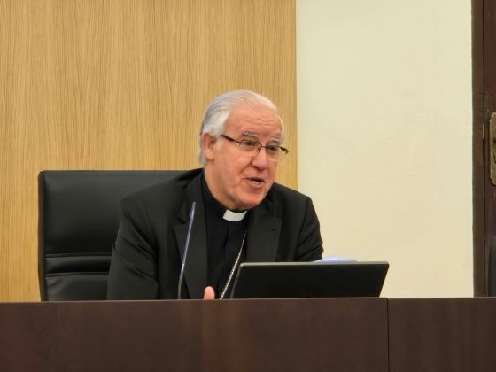 CATÓLICOS EN SEVILLA – Monseñor Saiz Meneses: “La piedad popular, escuela de esperanza y camino de santidad”