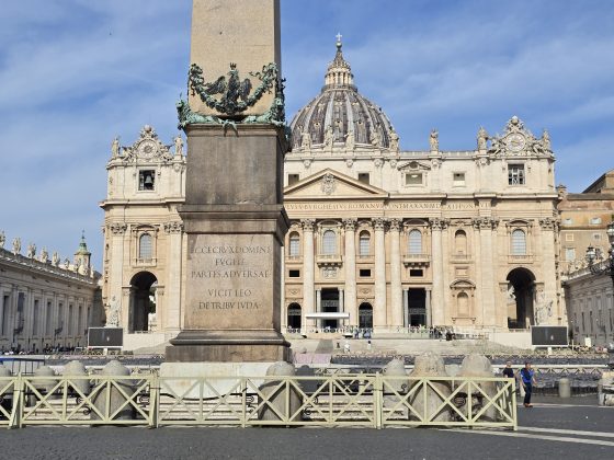 CATÓLICOS EN SEVILLA – Vamos a Roma como peregrinos, volveremos como apóstoles