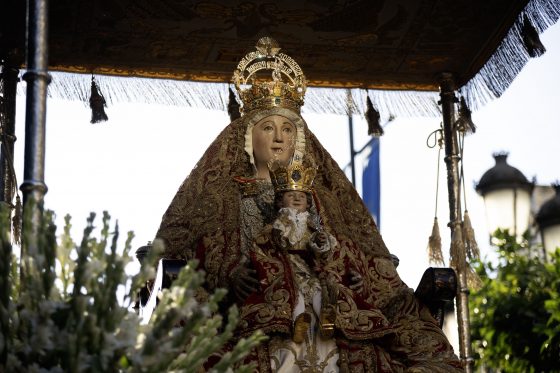 CATÓLICOS EN SEVILLA – Cultos a la Virgen de los Reyes