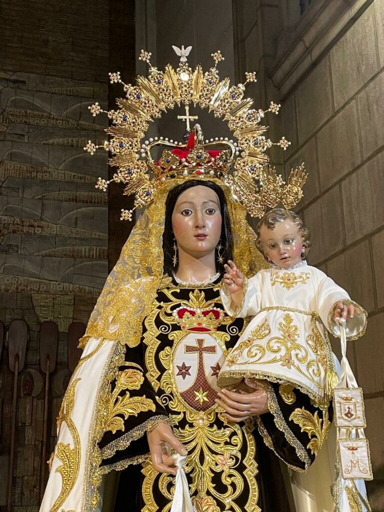 CATÓLICOS DE ASTURIAS – La procesión de la Virgen del Carmen crece y se refuerza en Gijón