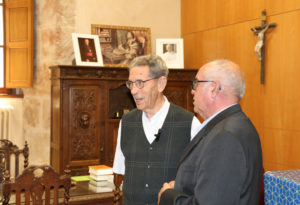 CATÓLICOS EN SALAMANCA – El Tribunal Eclesiástico rinde homenaje al juez diocesano Dionisio Parra
