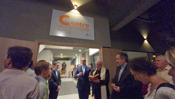 CATÓLICOS EN SEVILLA – El arzobispo de Sevilla bendice el nuevo Centro Arrupe Sevilla, «casa de espiritualidad, cultura, diálogo fe-justicia y servicio»