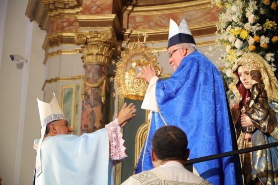 CATÓLICOS EN SEVILLA – El arzobispo de Sevilla preside la coronación pontificia de Santa María de la Antigua, patrona de Panamá