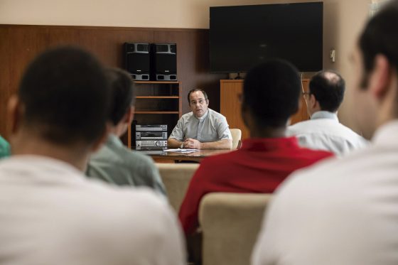 CATÓLICOS EN SEVILLA – Andrés Ybarra: “Cada seminarista es un mundo, y eso conlleva una responsabilidad y una ilusión grandes”