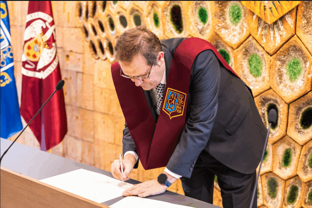 CATÓLICOS EN FERROL – El Colegio Mayor Alcalá anuncia con orgullo “haber erradicado definitivamente las novatadas”