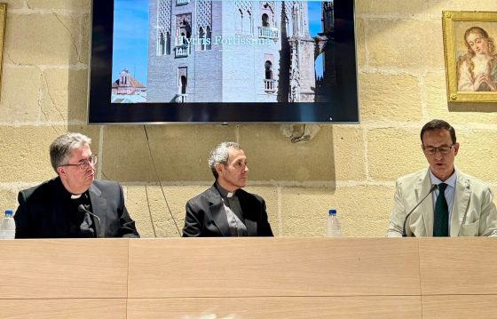 CATÓLICOS EN SEVILLA – La Catedral de Sevilla organiza el simposio ‘Turris Fortissima’ sobre la Giralda