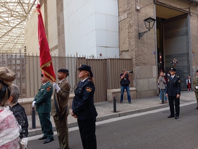 ARZOBISPADO CASTRENSE – La Real Iglesia Parroquial Castrense de San Fernando participa en el Rosario de Cristal de Zaragoza