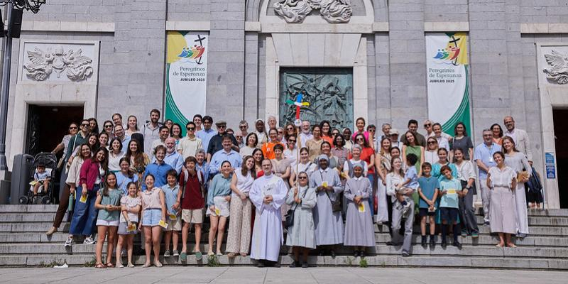 CATÓLICOS EN MADRID – «Nuestros misioneros llevan esperanza allí donde todavía no se ha escuchado la Palabra que sana, salva y da vida eterna»