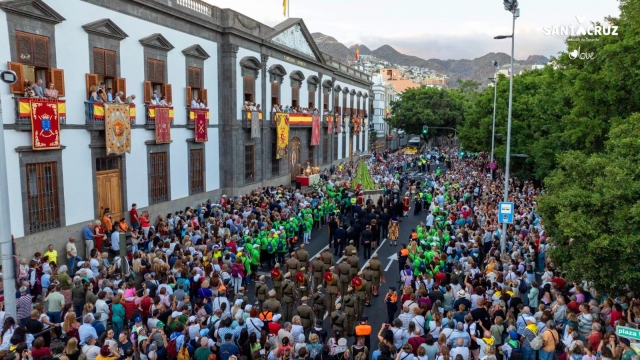 ARZOBISPADO CASTRENSE – La Virgen de Candelaria, de peregrinación a Santa Cruz de Tenerife