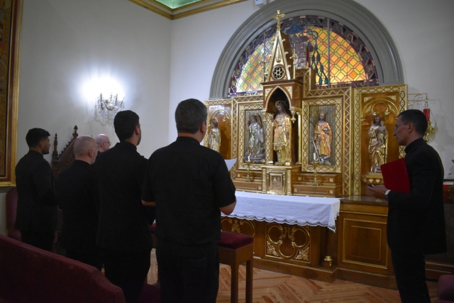 ARZOBISPADO CASTRENSE – Finaliza el Curso de Adaptación para capellanes