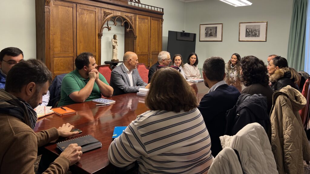CATÓLICOS DE LUGO – Encuentro del Obispo con los directores de colegios católicos