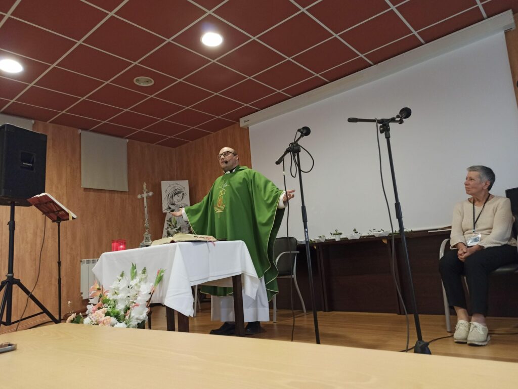 CATÓLICOS DE ASTURIAS – Retiro de la Renovación Carismática en la Virgen del Camino