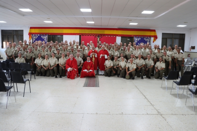 ARZOBISPADO CASTRENSE – Celebración del sacramento de la Confirmación en el Centro de Formación de Tropa del Ejército en Cáceres