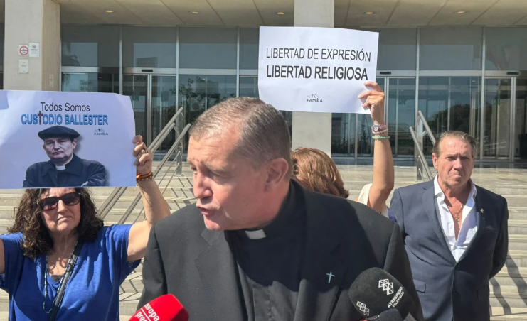 Tradicionalismo – P. Custodio: «Si se cumple la lógica jurídica seré absuelto, si se mete la política puede ser otra cosa»