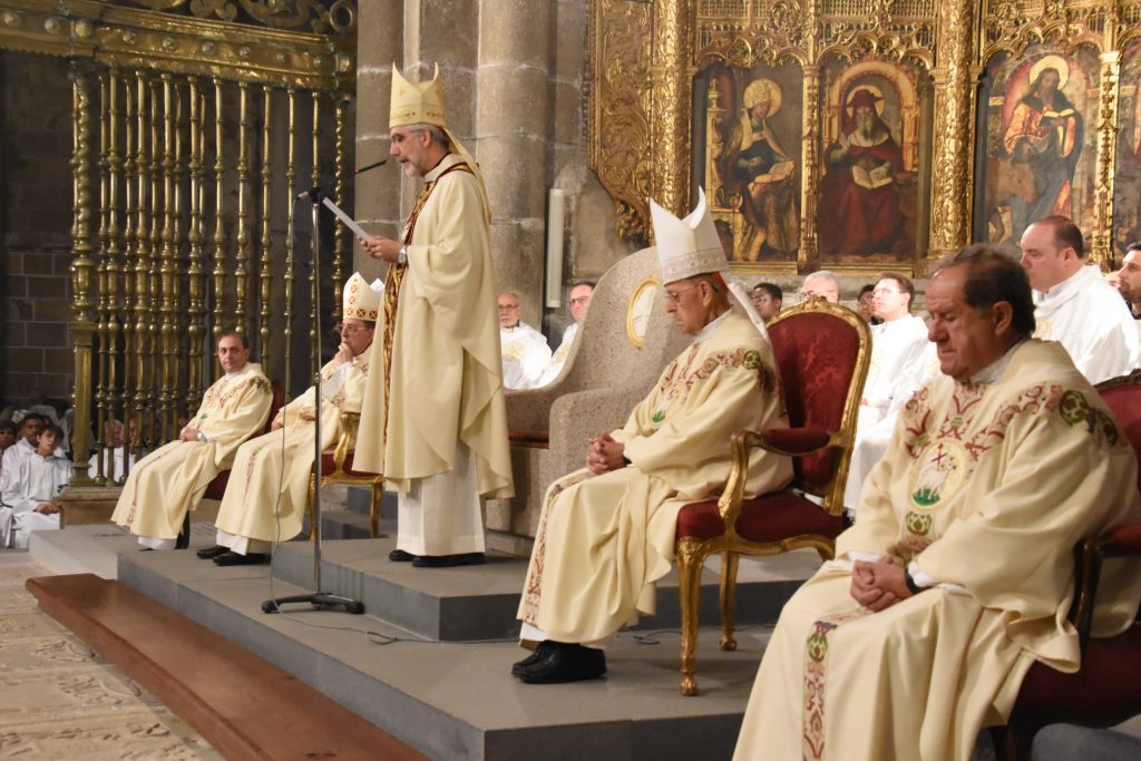 CATÓLICOS EN ÁVILA – Fe, oración y esperanza marcan la fiesta de Santa Teresa en Ávila
