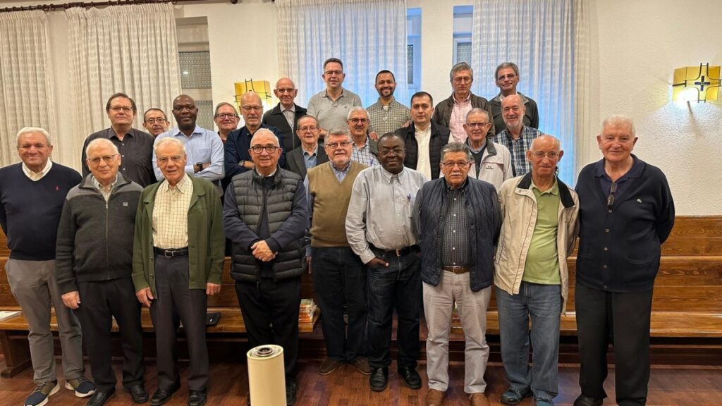 CATÓLICOS EN FERROL – Comunicación compasiva y Plan de acción de Gobierno. Asamblea de superiores de las comunidades claretianas de Santiago