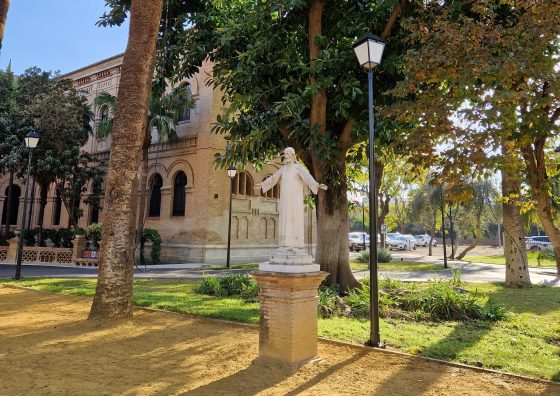 CATÓLICOS EN SEVILLA – Monumento al Sagrado Corazón en Sevilla (Casa Cuna)