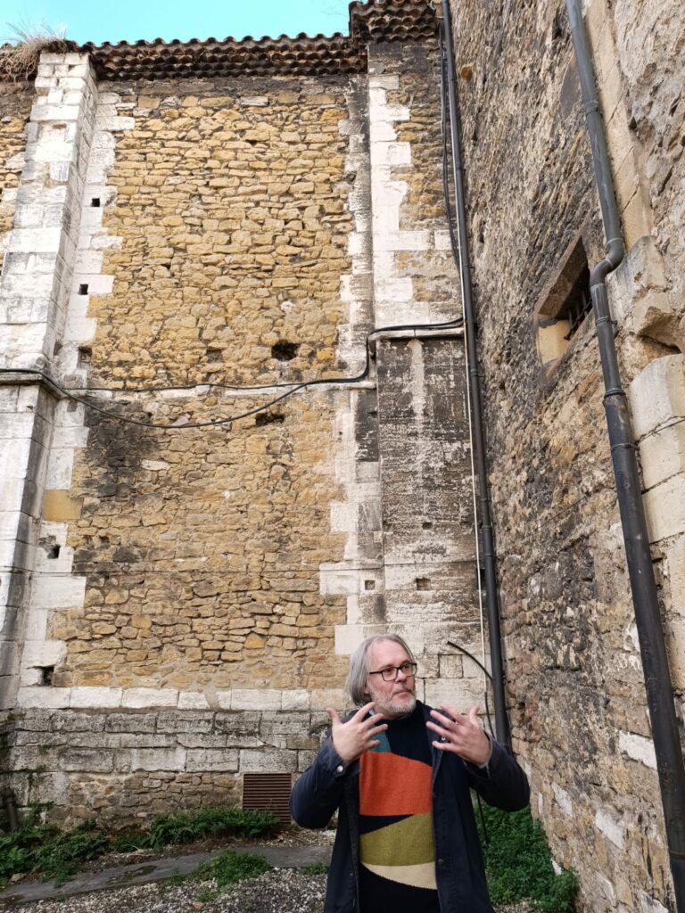 CATÓLICOS DE ASTURIAS – Nueva investigación sobre la Sala Capitular de la Catedral: «se trata de una construcción fortificada»