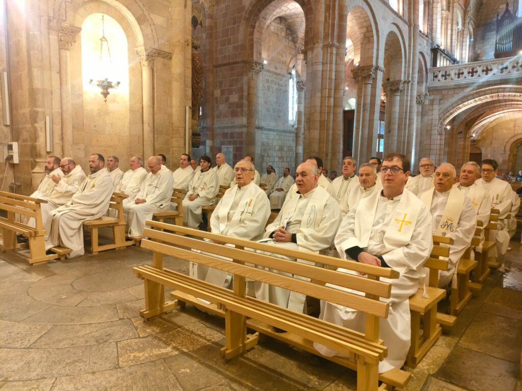 CATÓLICOS DE ASTURIAS – «Gratitud» y «alegría» ante un encuentro formativo y de convivencia de la Provincia Eclesiástica
