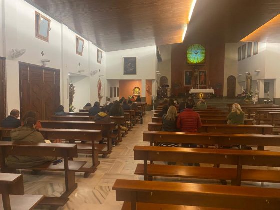 CATÓLICOS EN SEVILLA – Vigilia de Adoración Nocturna en la Parroquia Espíritu Santo de Mairena del Aljarafe