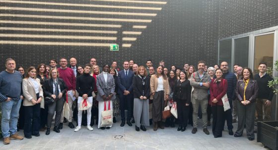 CATÓLICOS EN SEVILLA – Finaliza el VII Encuentro de Empresas colaboradoras con Cáritas en materia de empleo