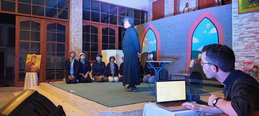 CATÓLICOS EN VALENCIA – «Como grano de trigo» llega a Perú