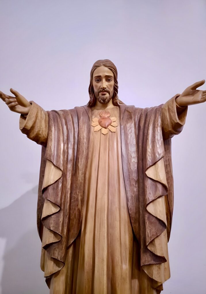 CATÓLICOS DE LUGO – Sarria entroniza la nueva imagen del Sagrado Corazón