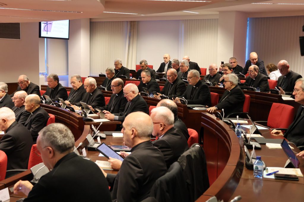 CATÓLICOS EN ÁVILA – Don Jesús, en la Plenaria de la Conferencia Episcopal