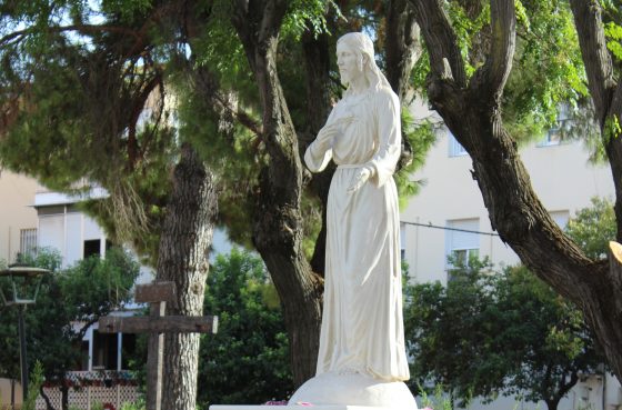 CATÓLICOS EN SEVILLA – Monumento al Sagrado Corazón en Sevilla (Parroquia Ntra. Sra. de las Flores)