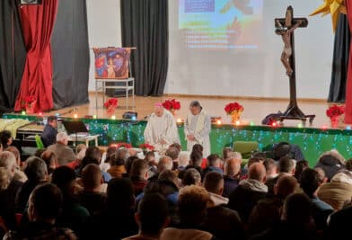 CATÓLICOS EN VALENCIA – Mons. Benavent visitará en Nochebuena a los internos del centro penitenciario de Picassent