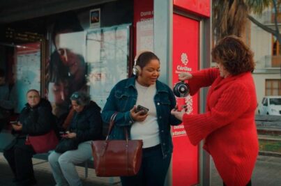 CATÓLICOS EN VALENCIA – Cáritas Valencia lanza una campaña creativa para visibilizar que «una vida digna no debería ser cuestión de suerte”