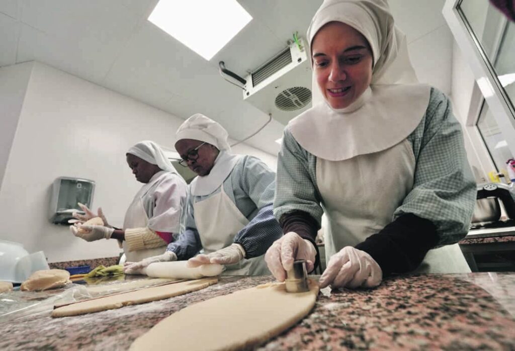 CATÓLICOS EN VALENCIA – Religiosas de la diócesis elaboran diferentes productos para Navidad