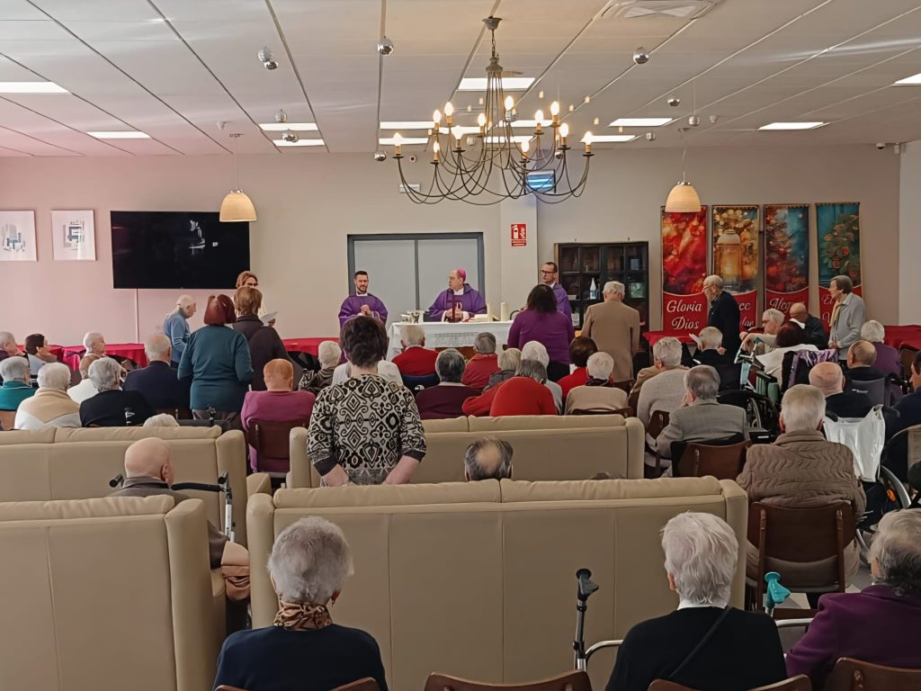 CATÓLICOS EN ÁVILA – Mons. Rico recala en Piedrahíta en una nueva etapa de su Visita Pastoral