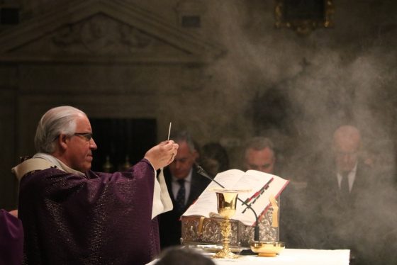 CATÓLICOS EN SEVILLA – La Catedral de Sevilla acogerá el próximo miércoles el funeral por las víctimas de los accidentes ferroviarios