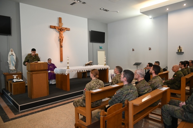 ARZOBISPADO CASTRENSE – Misa Funeral en Letonia por los fallecidos en el accidente ferroviario de Adamuz