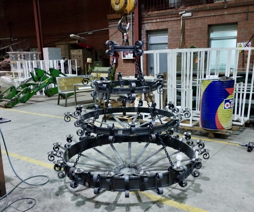 CATÓLICOS DE LUGO – La lámpara del Jubileo: fe, comunidad y reinserción en Cadoalla