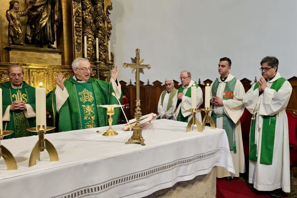 CATÓLICOS DE LUGO – Ejercicios Espirituales: renovación interior y mirada creyente al mundo de hoy