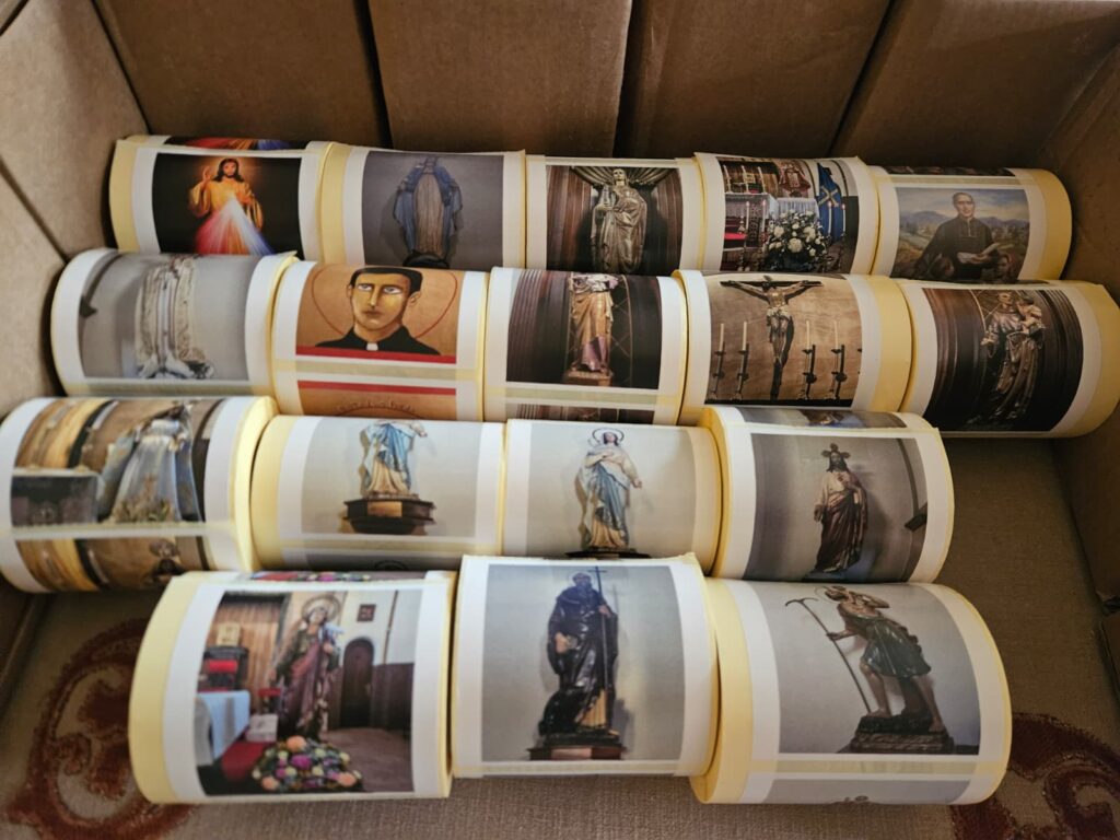 CATÓLICOS DE ASTURIAS – Una revista y álbum de cromos para conocer mejor la parroquia