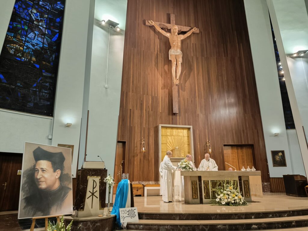 CATÓLICOS DE ASTURIAS – La Compañía de Santa Teresa celebra en Asturias los 150 años de su fundación