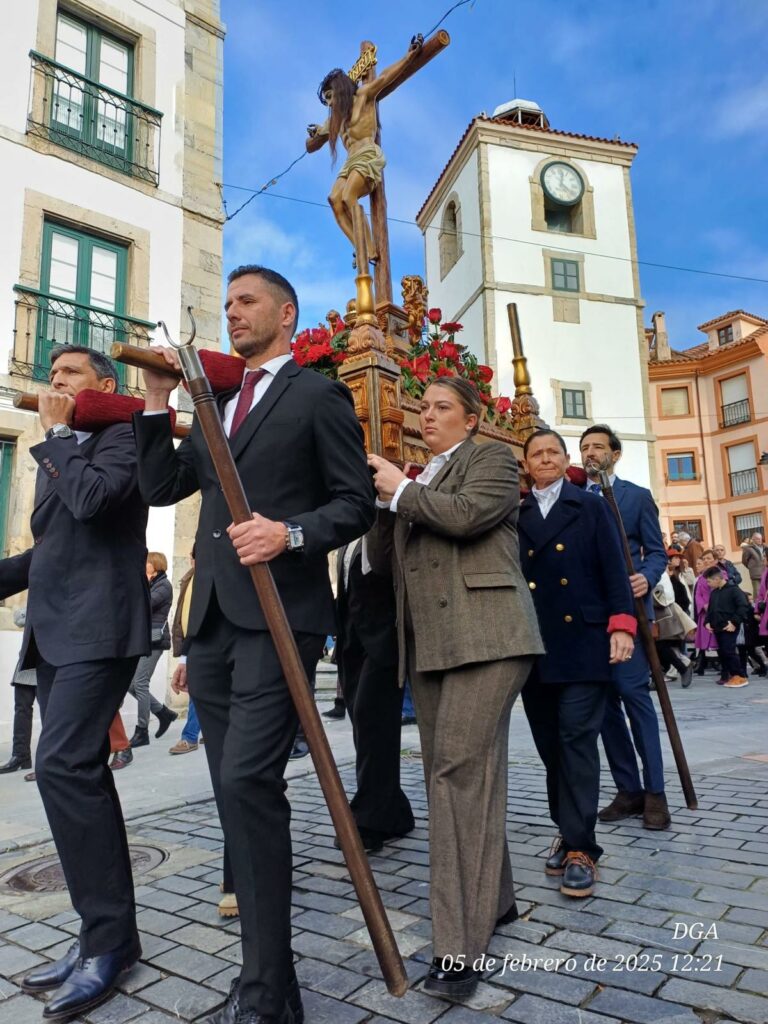 CATÓLICOS DE ASTURIAS – Luanco celebra los 250 años del milagro del Cristo del Socorro