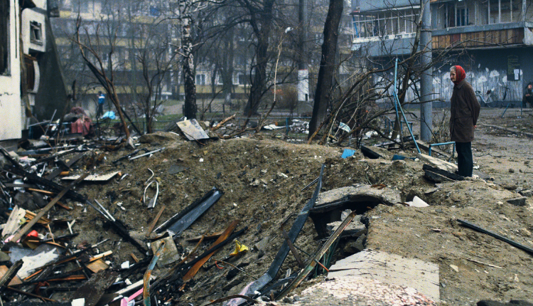 CATÓLICOS EN MADRID – ¿Y si tu familia celebrara la Navidad bajo las bombas en Ucrania?