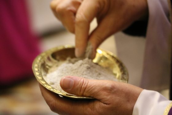 CATÓLICOS EN SEVILLA – Horarios de misas del Miércoles de Ceniza en la Catedral de Sevilla