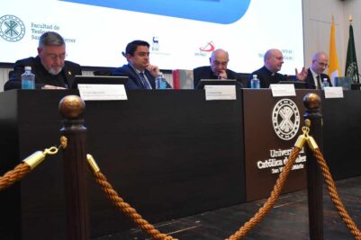 CATÓLICOS EN VALENCIA – Nueva edición de la Biblia “donde la Escritura interpreta la Escritura, insertada en la tradición viva de la Iglesia”