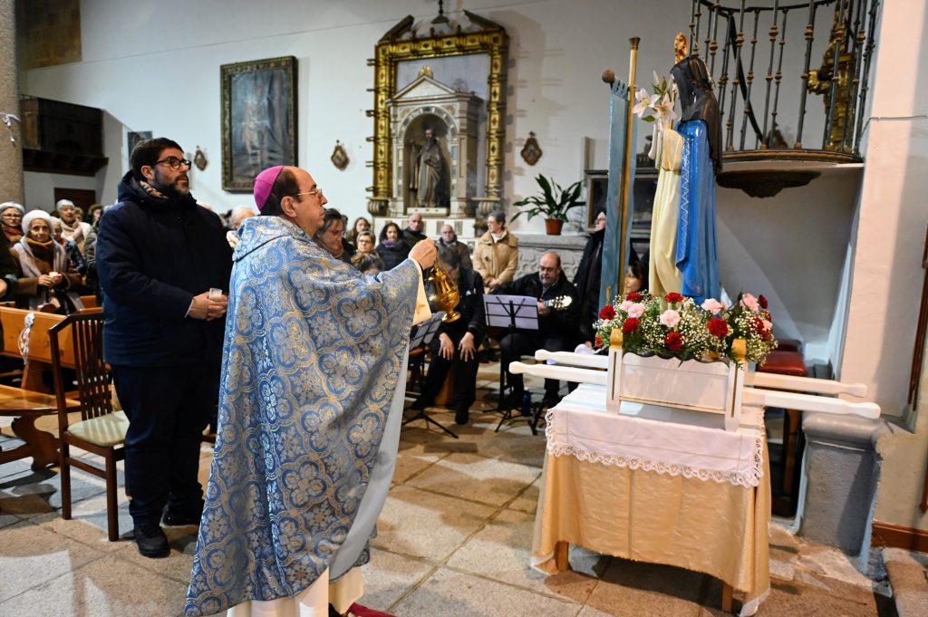 CATÓLICOS EN ÁVILA – La Magdalena: un convento jubilar completamente lleno en la apertura del Año Santo de las Concepcionistas Franciscanas