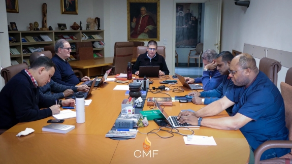 CATÓLICOS EN FERROL – Reunión de la Comisión de Revisión de Constituciones