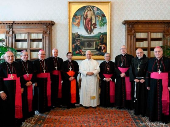 CATÓLICOS EN SEVILLA – Nota de la Comisión Ejecutiva sobre la noticia publicada por ‘El País’